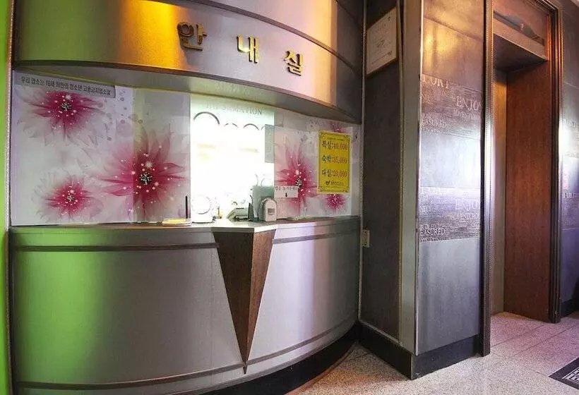 Motelli Changwon Masan Zen