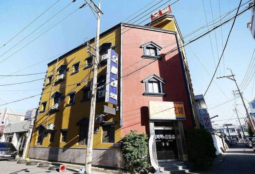 Motel Cheongju Opera