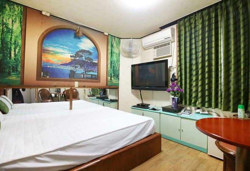 Motel Cheongju Opera