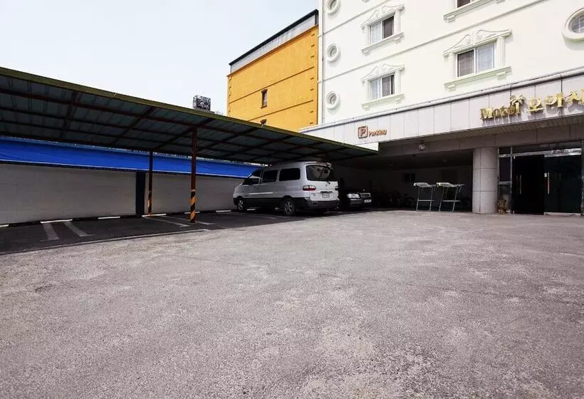 モーテル Chungju Oasis