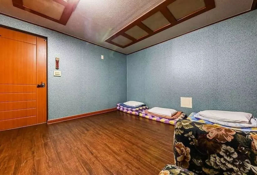 モーテル Chungju Oasis