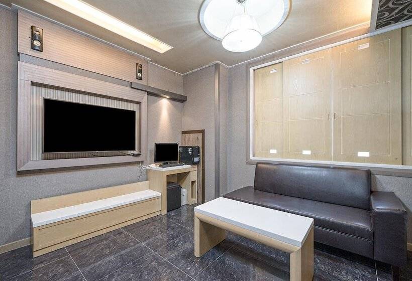 Мотель Gimcheon Ventian