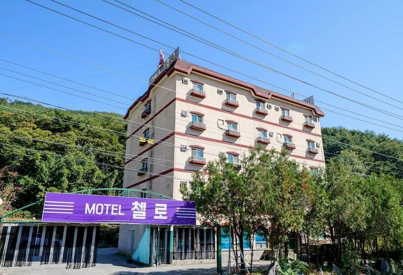 Motel Hongcheon Cello