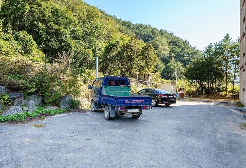 Motel Hongcheon Cello