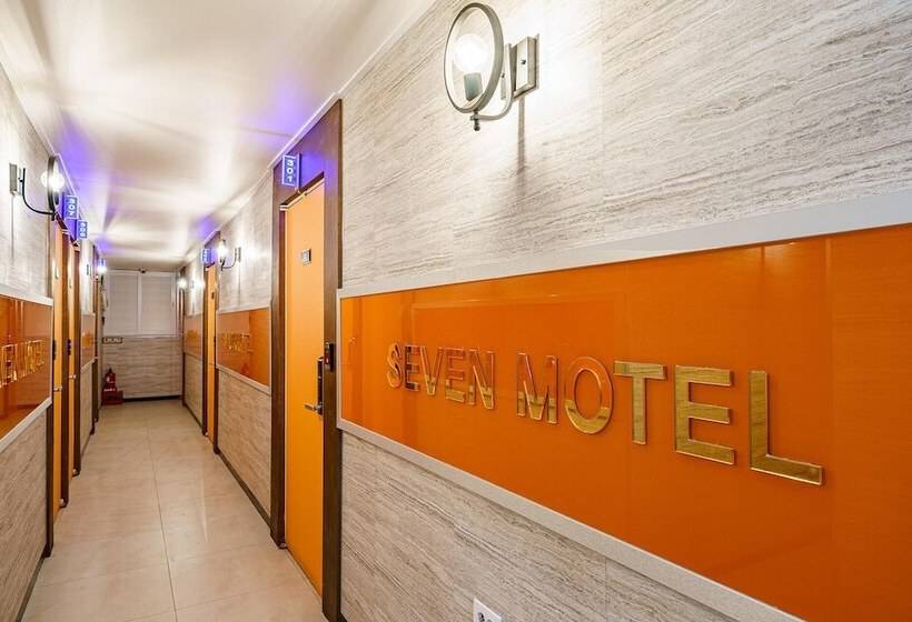 モーテル Osan Seven
