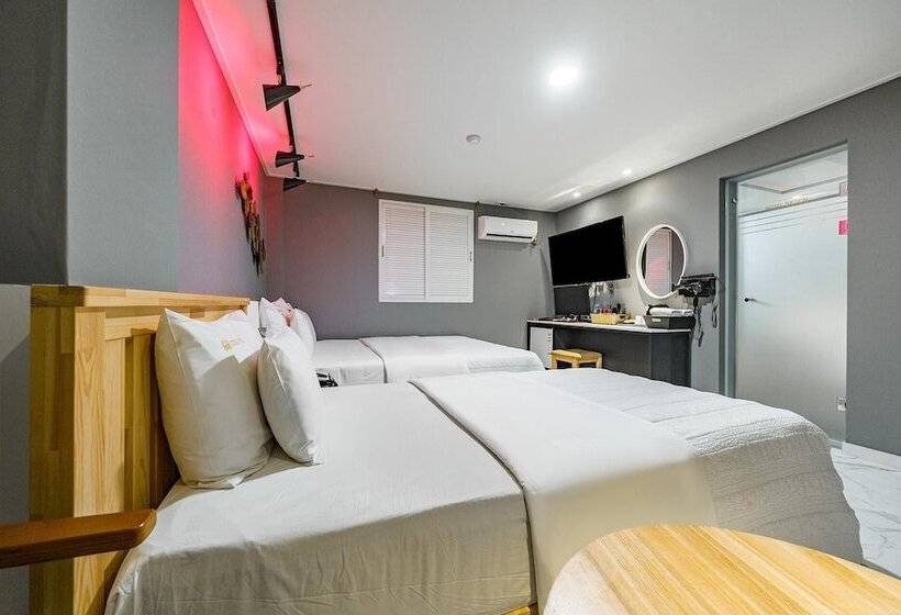 モーテル Osan Seven