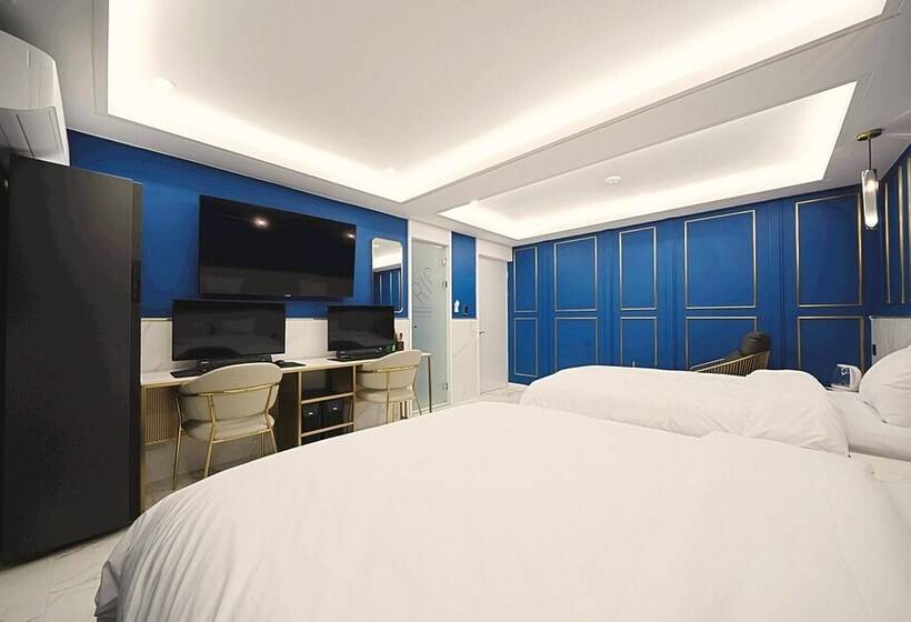 فندق على الطريق Pohang Daejam Dong Rich