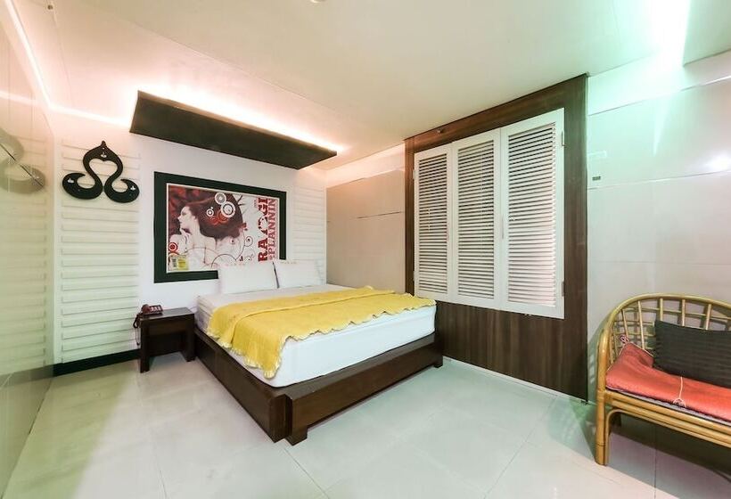 Motel Pohang Daejamdong Phone