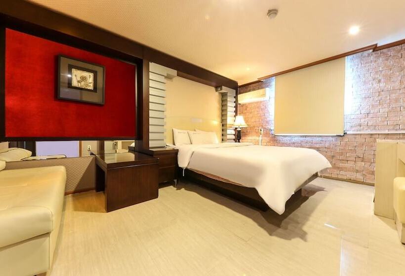 Motel Taean Incaui Jageun Maeul
