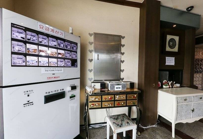 Motel Taean Incaui Jageun Maeul