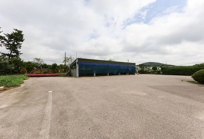 Motel Taean Incaui Jageun Maeul