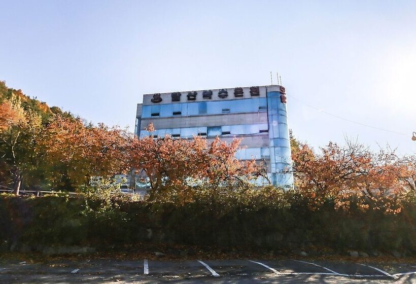 فندق على الطريق Uiseong Tapsan Spa