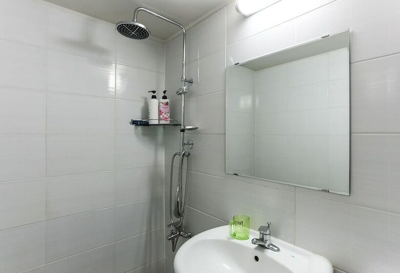 Motel Yeoncheon Hole In One