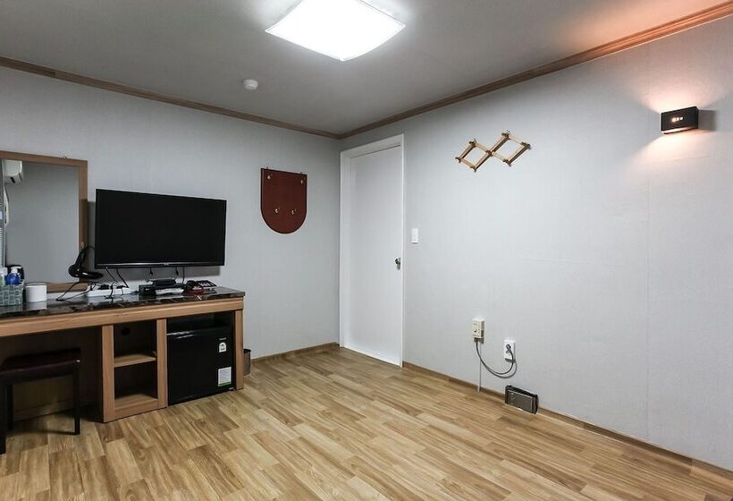 Motel Yeoncheon Hole In One