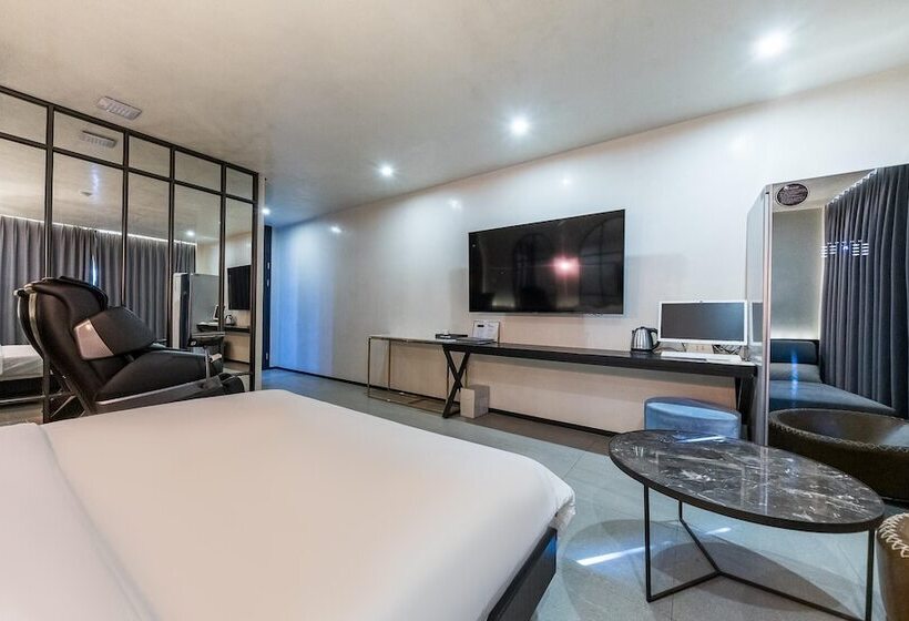 Motelli Yongin Singal Lago