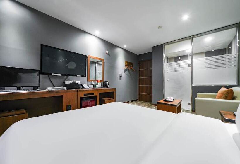 مُتل Chuncheon N