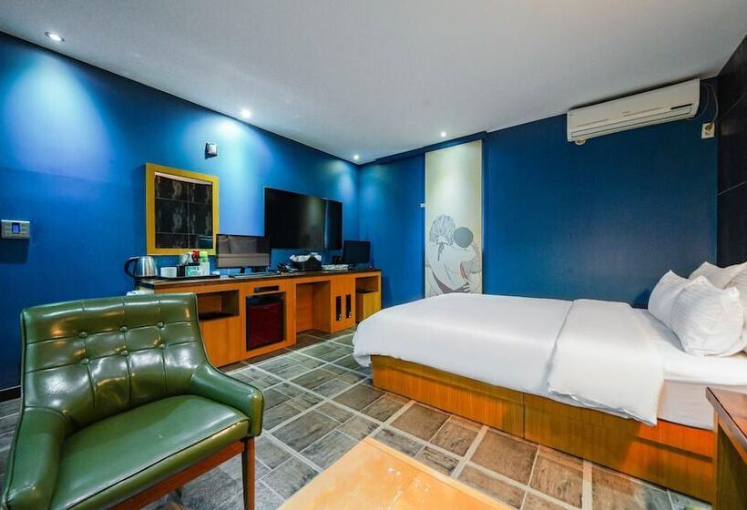 مُتل Chuncheon N