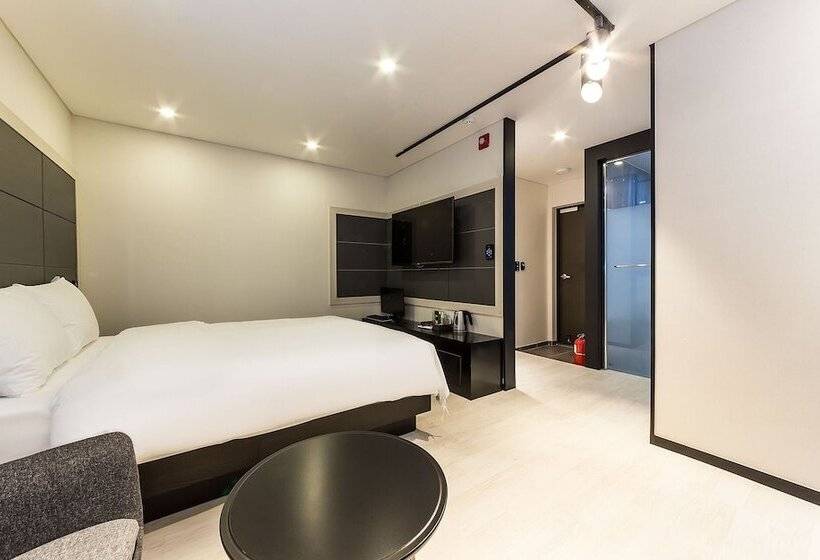 Pocheon Reading You Self Checkin Motel