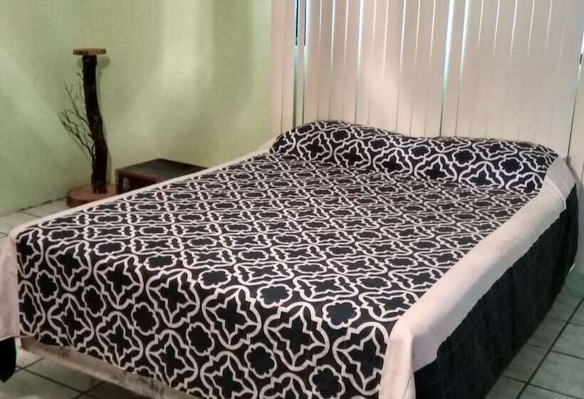 Posada Villa Del Teúl By Rotamundos   Hostel