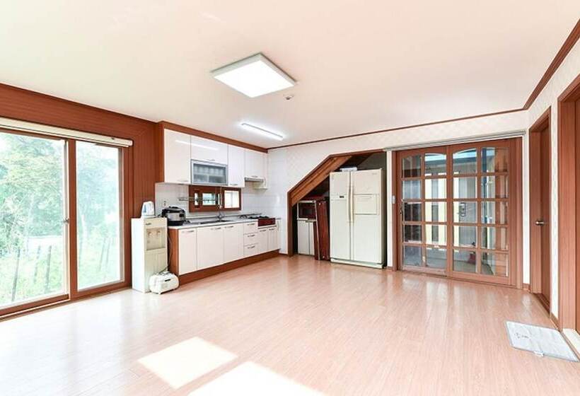 Yangpyeong Yangshuri Woori Farm Pension