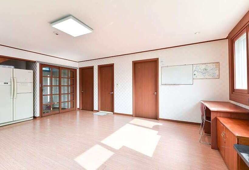 Yangpyeong Yangshuri Woori Farm Pension