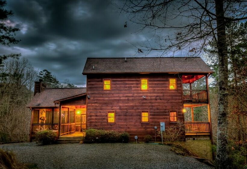 All Decked Out By Escape To Blue Ridge