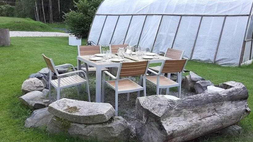 Aamiaismajoitus (B&B) Hikinglodge Idala