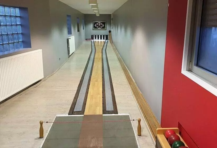 تختخواب و صبحانه Le Rodbar