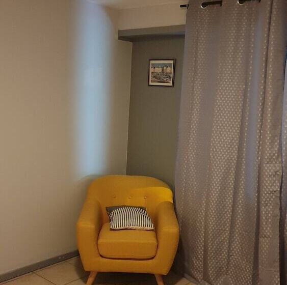 تختخواب و صبحانه Le Rodbar