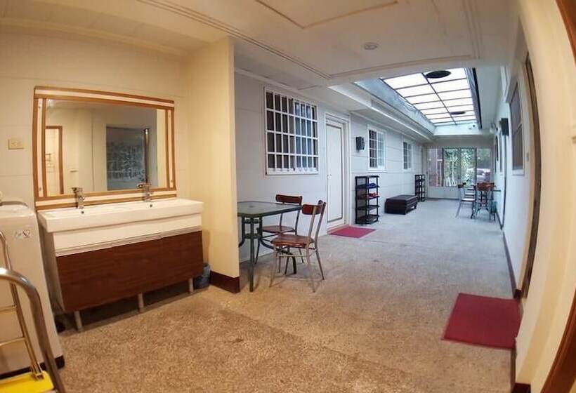 تختخواب و صبحانه Wen Shan