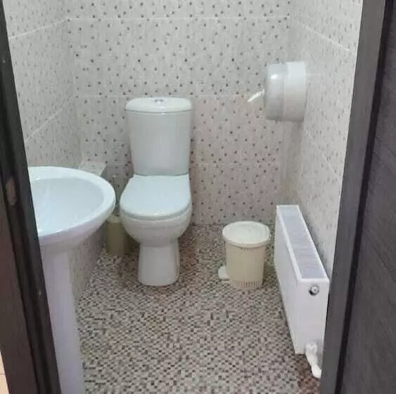 Don   Hostel