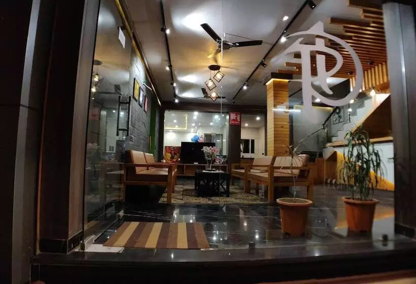 ホテル Atul Residency