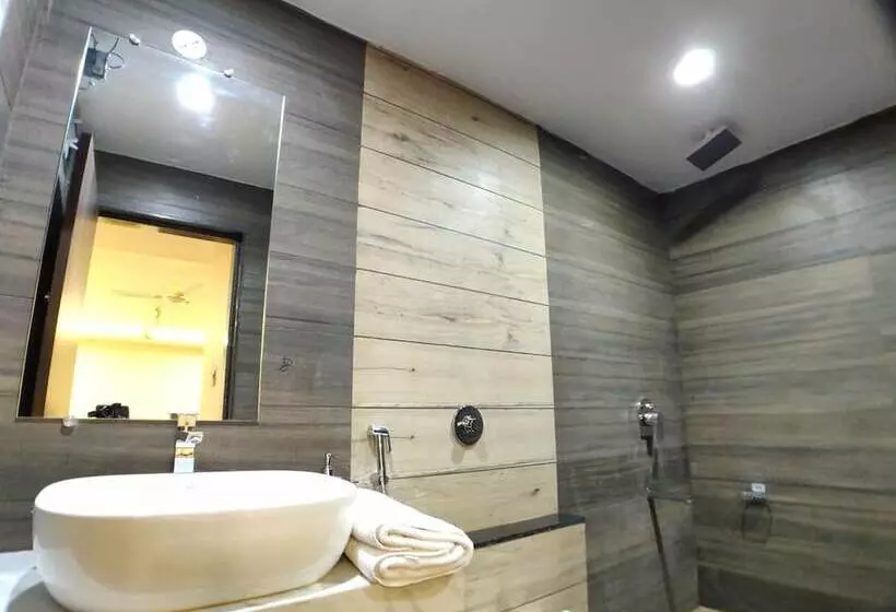 ホテル Atul Residency