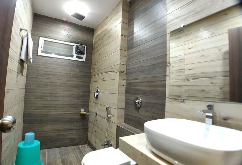 호텔 Atul Residency