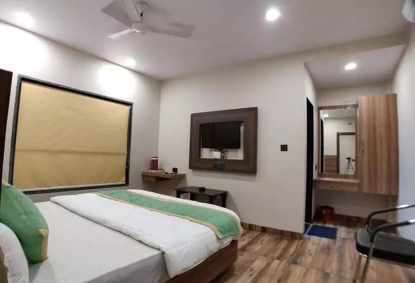 ホテル Atul Residency