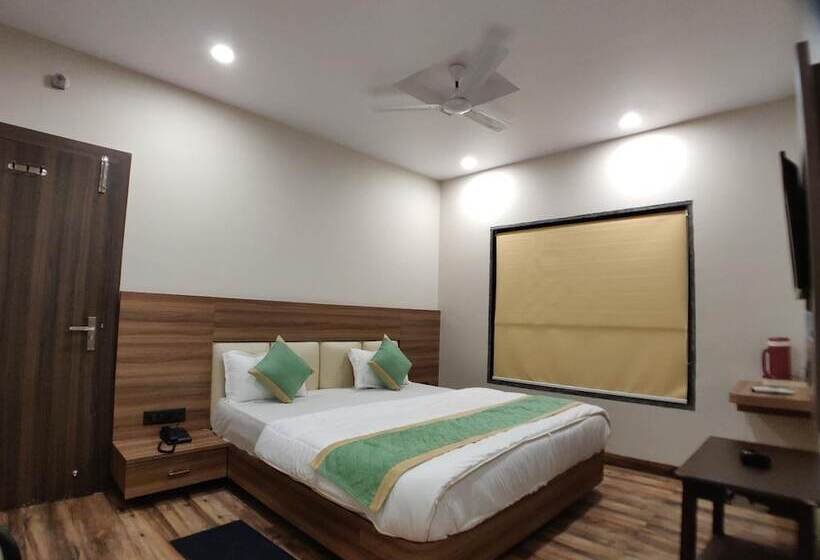 호텔 Atul Residency