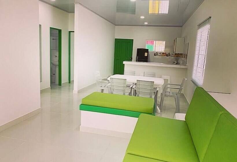 酒店 Bahia Tropical Coveñas