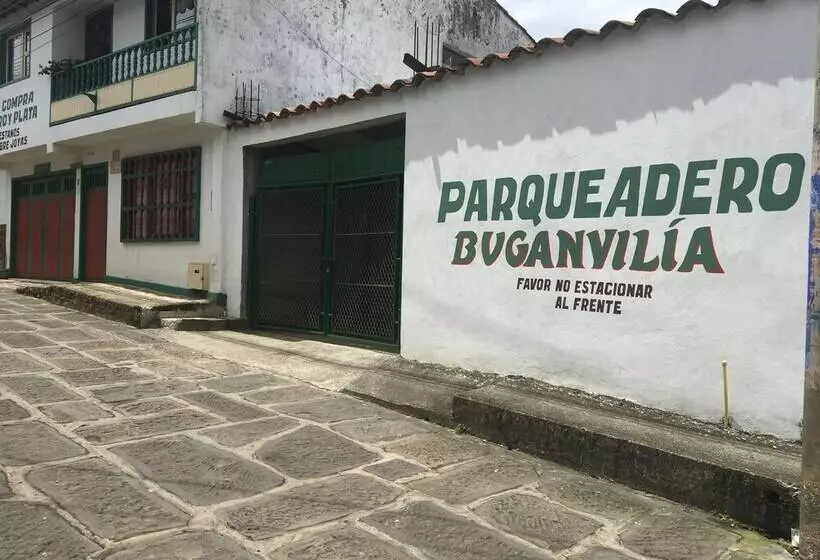 ホテル Buganvilia