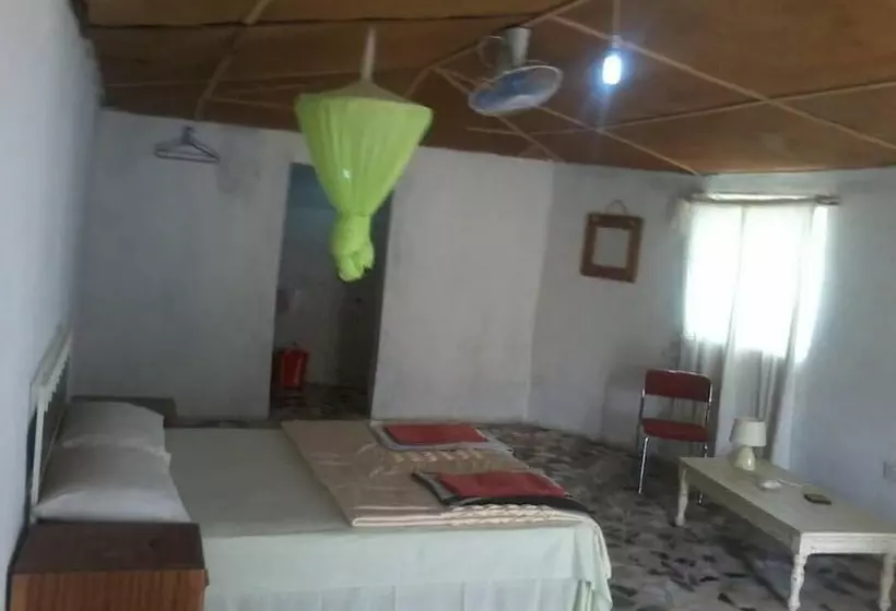 هتل Camping Sitaba Lodge