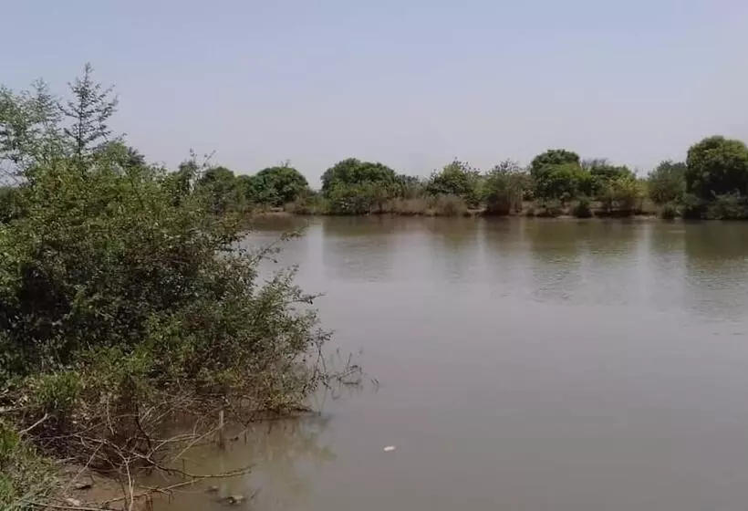 هتل Camping Sitaba Lodge