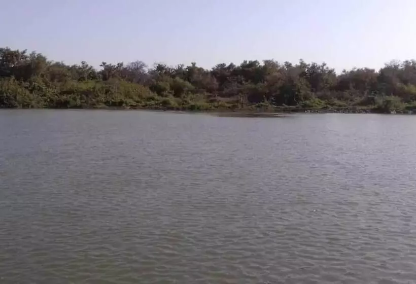 هتل Camping Sitaba Lodge