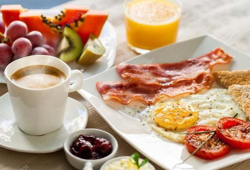 هتل Cavo Di Suites