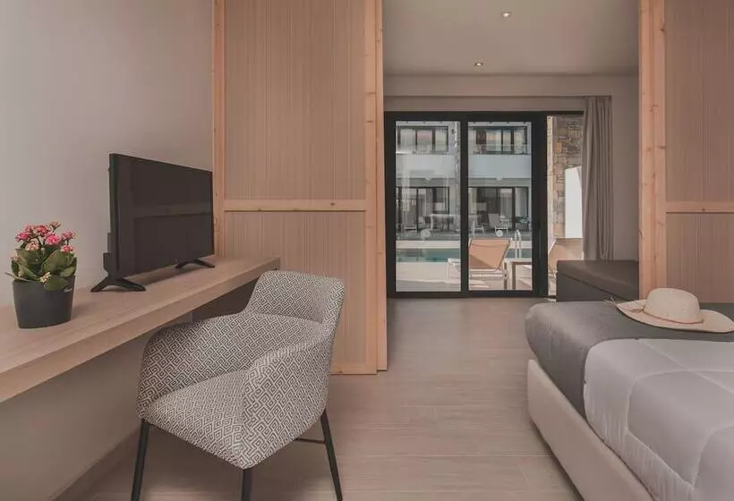 هتل Cavo Di Suites