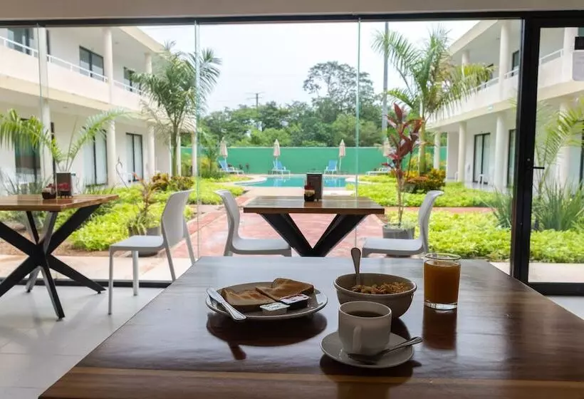 Hotelli Cielo Y Selva Tekax