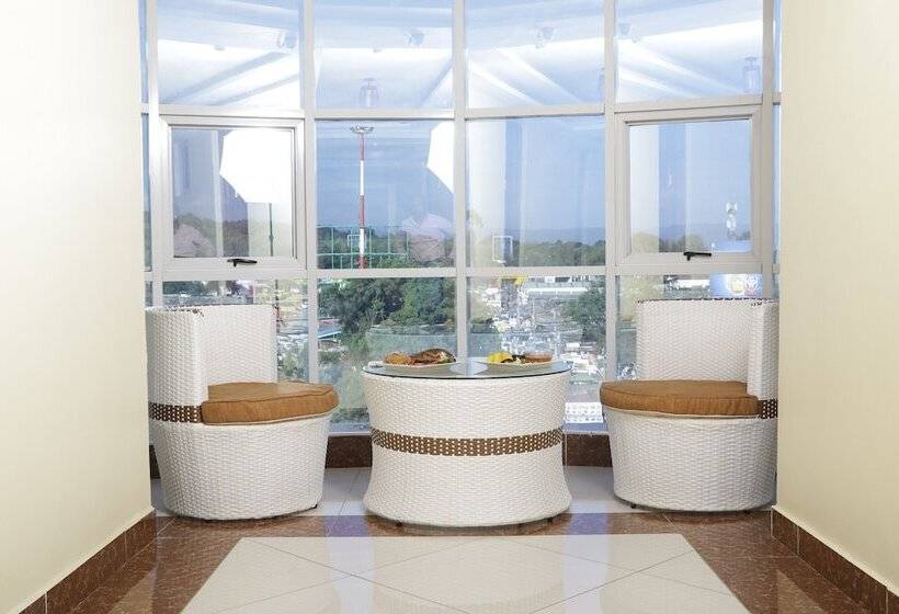 هتل Claire De Lune Moonlight