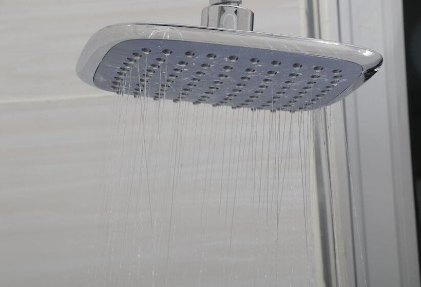 هتل Claire De Lune Moonlight