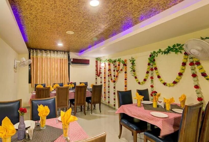 Hotel Heera Excutive