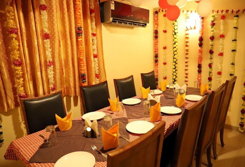 Hotel Heera Excutive