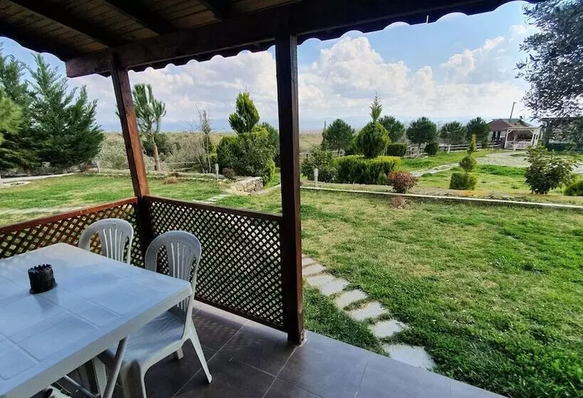 Hotelli Keyf Ida Bungalow