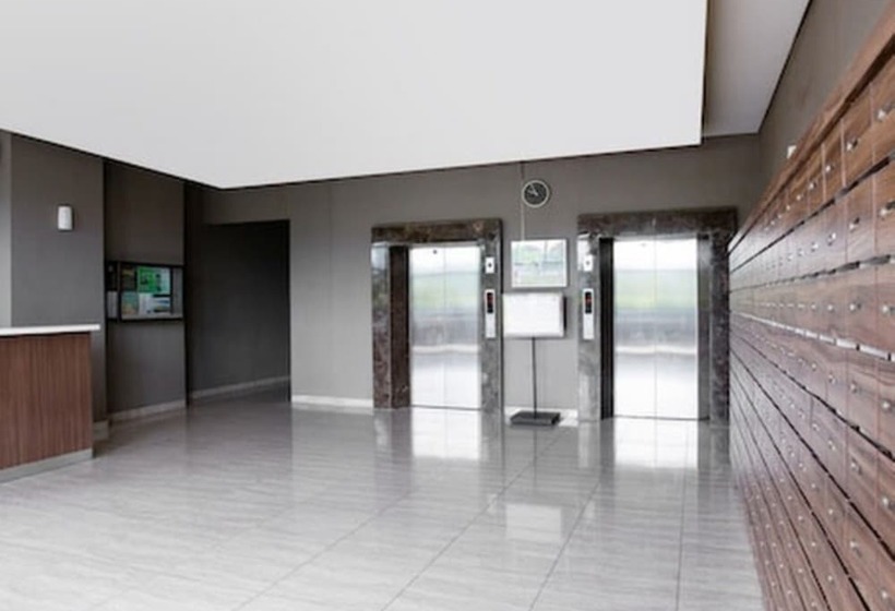 ホテル Quade Stay At Serpong Greenview